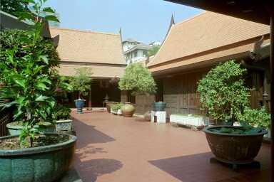 Bedroom and Thai pavilion seen from the bird pavilion